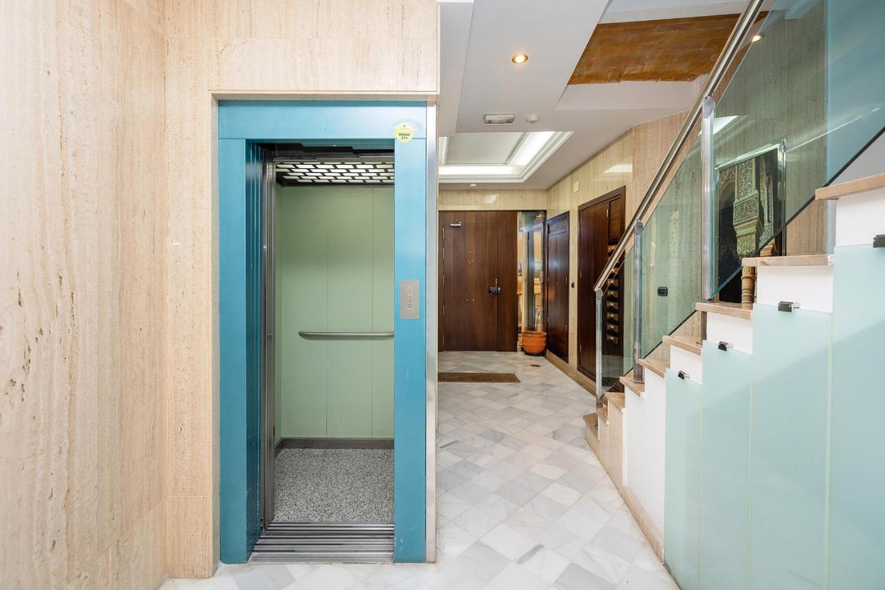 Ferienwohnung Dreaming Bib Rambla - Free Parking Granada Exterior foto